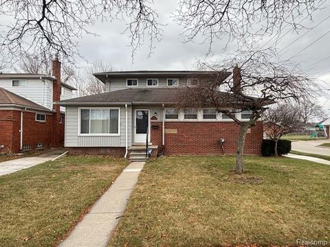 19806 Shady Lane Avenue St Clair Shores City MI 48080