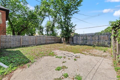 Tiny photo for 3336 Waverly Street, Detroit City, MI 48238 (MLS # 20261069395)