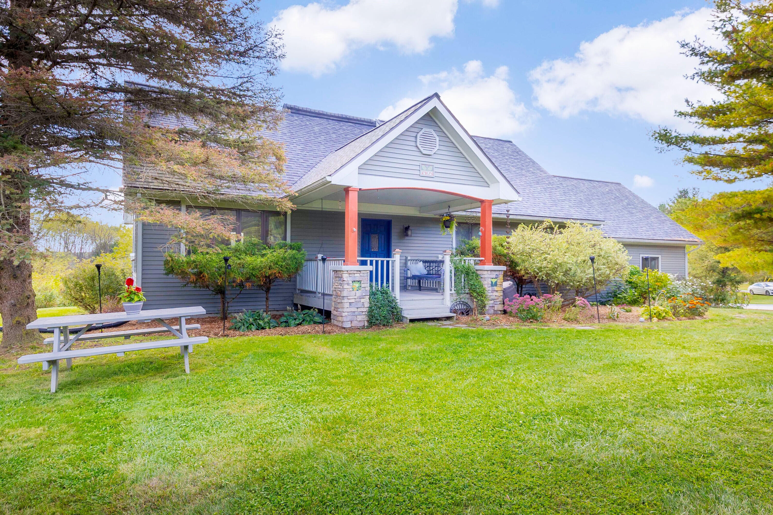 1404 Honey Run Drive