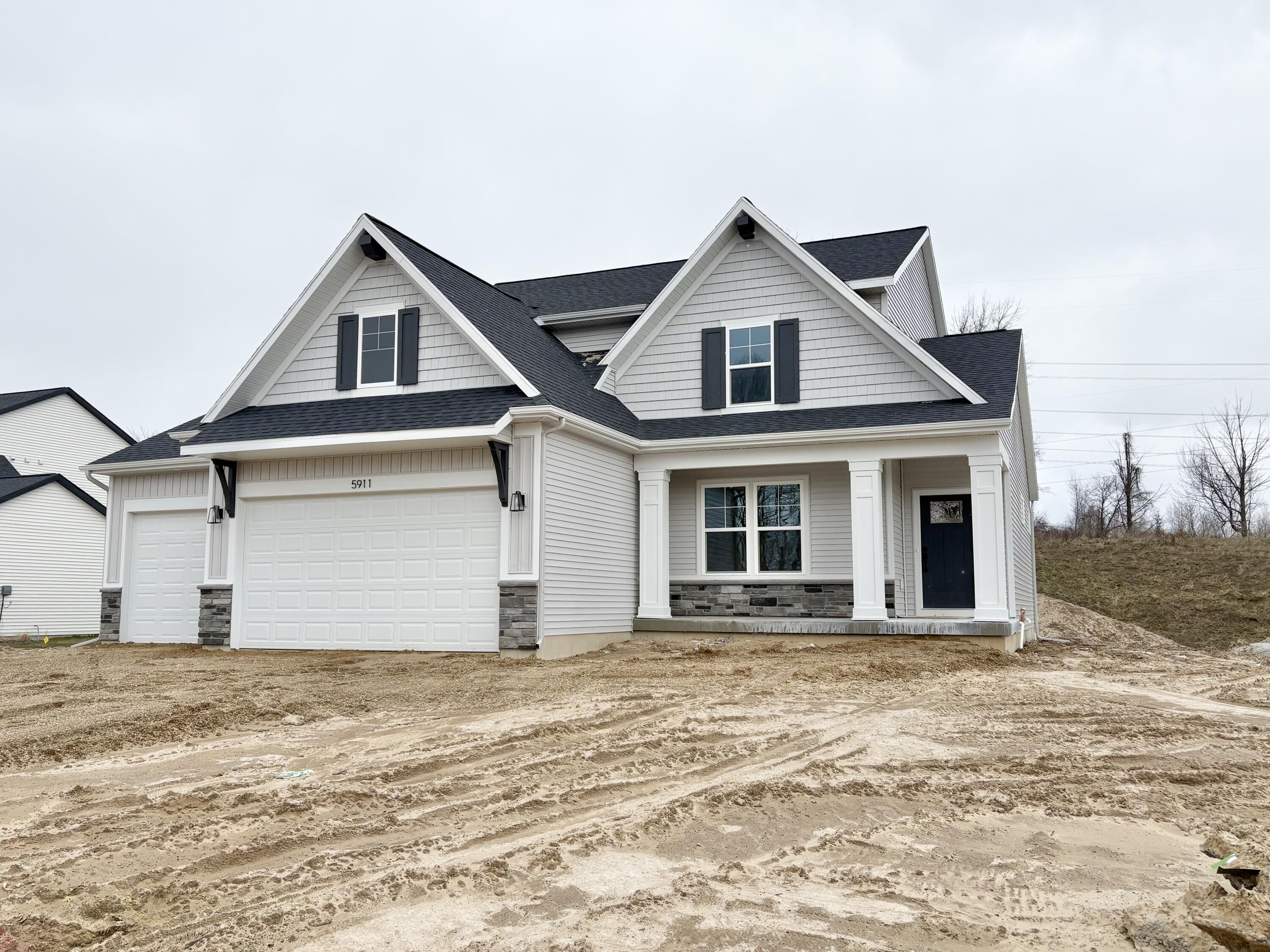 5911 Valley Point Drive SE