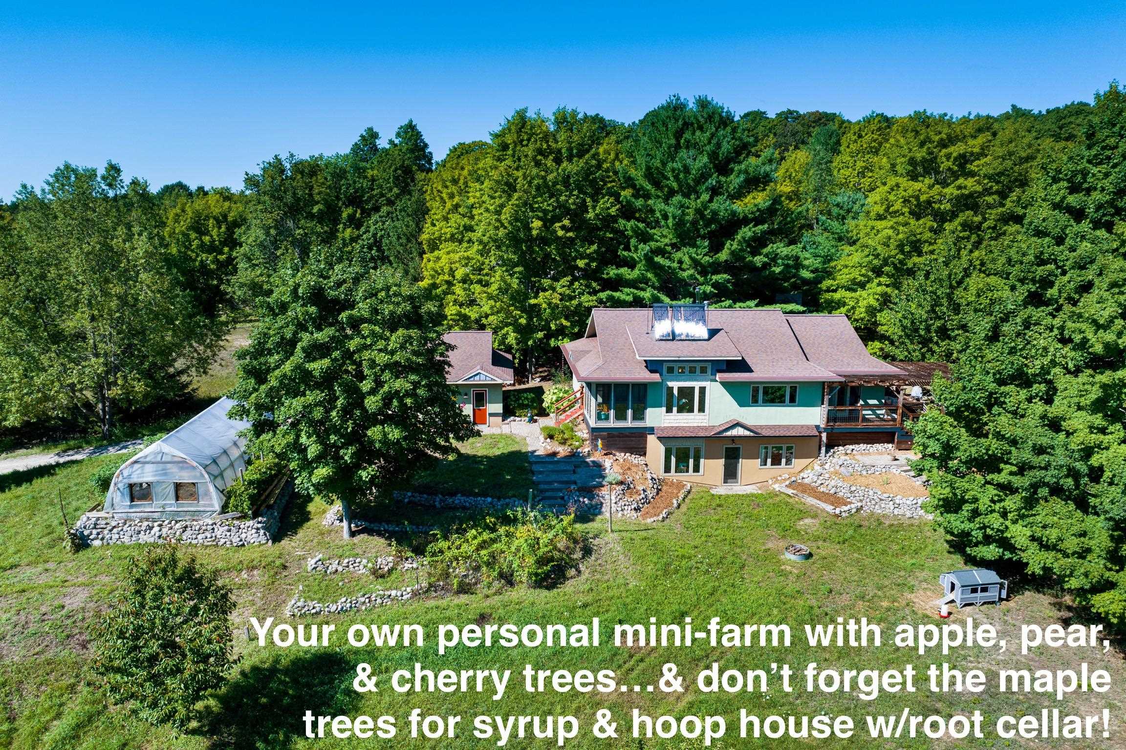 3387 E Winberie Lane