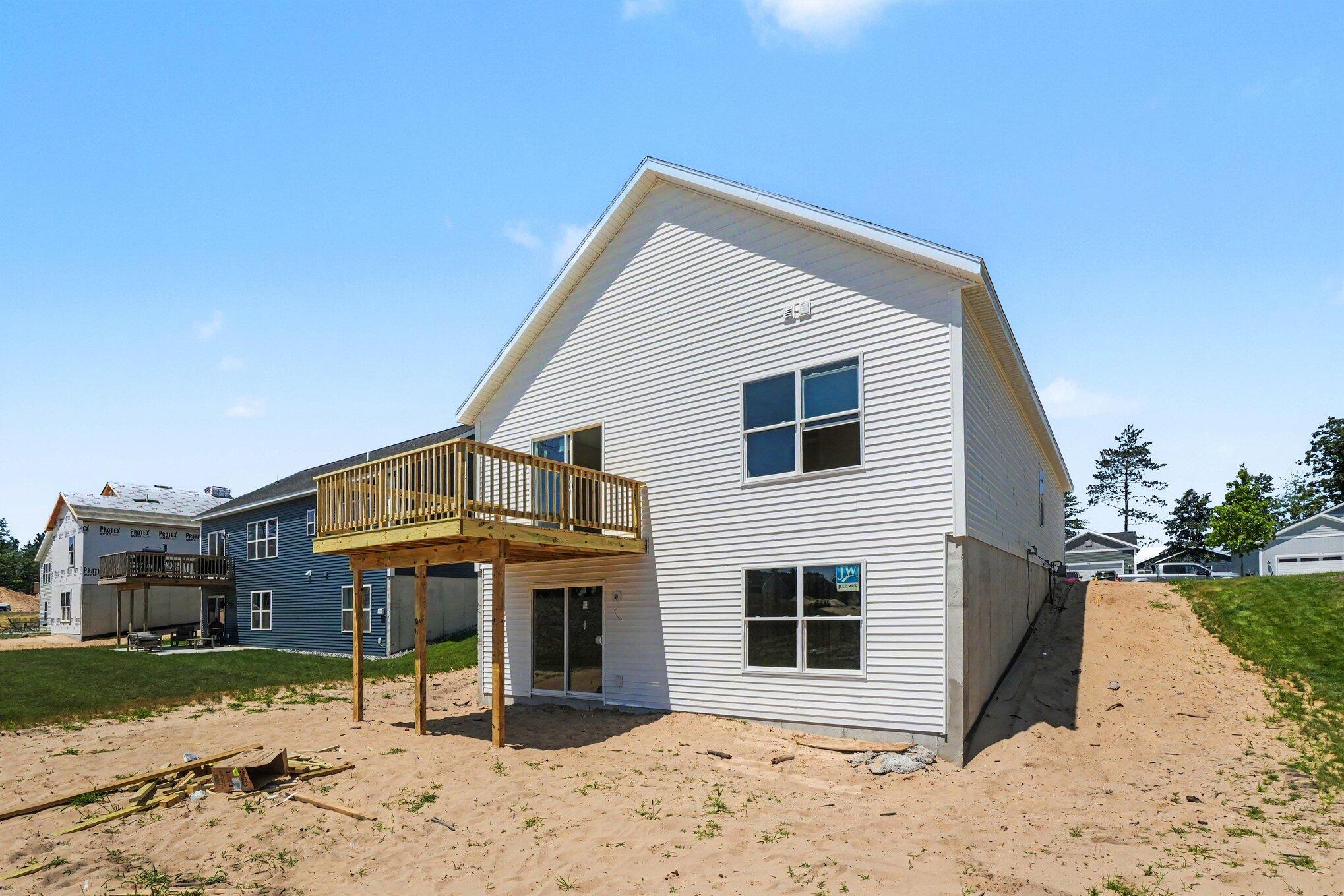 2489 Gray Wolf Way