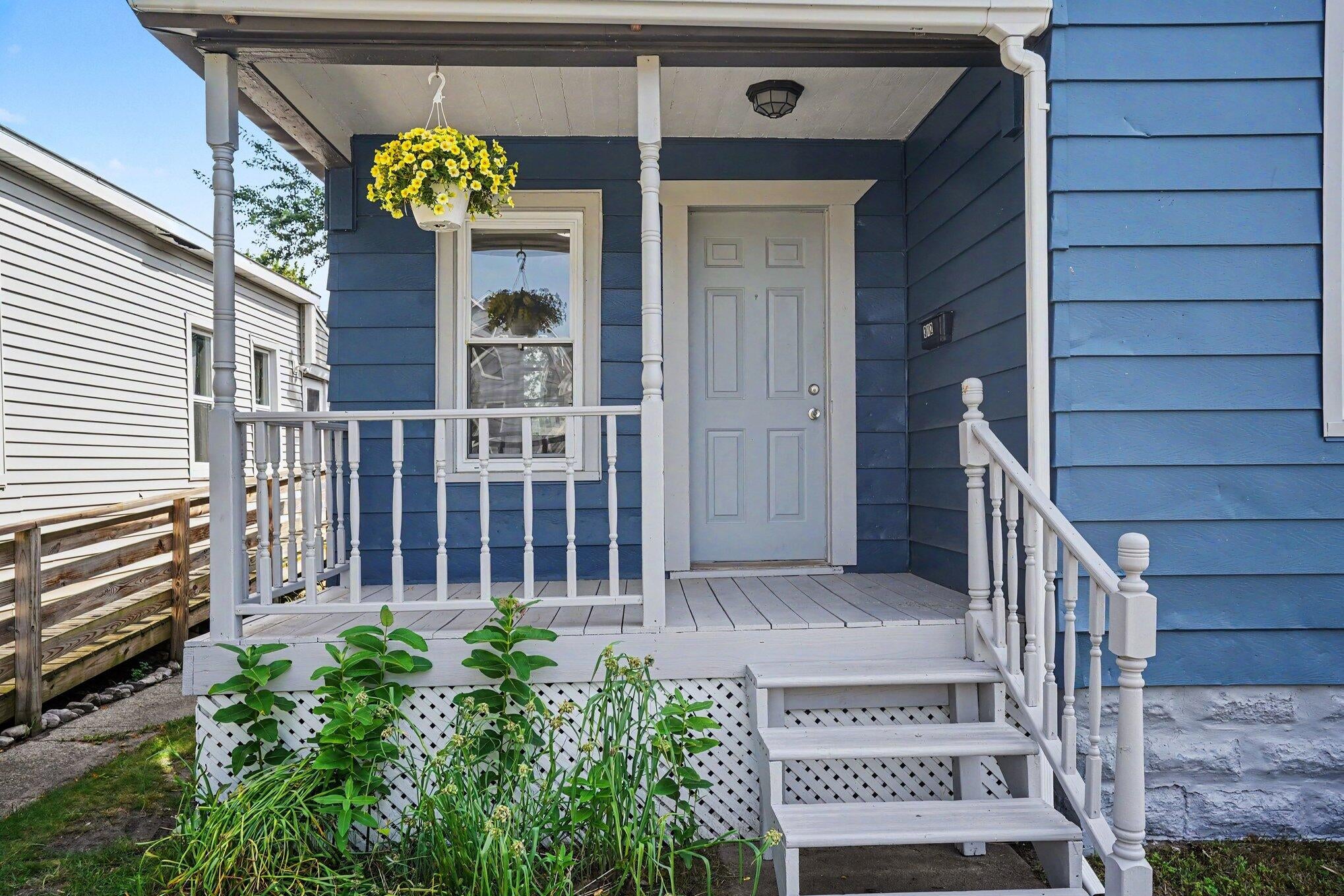 312 Elliott Avenue