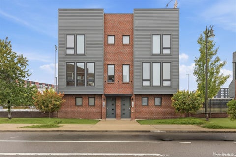 Photo for 2201 Trumbull Street