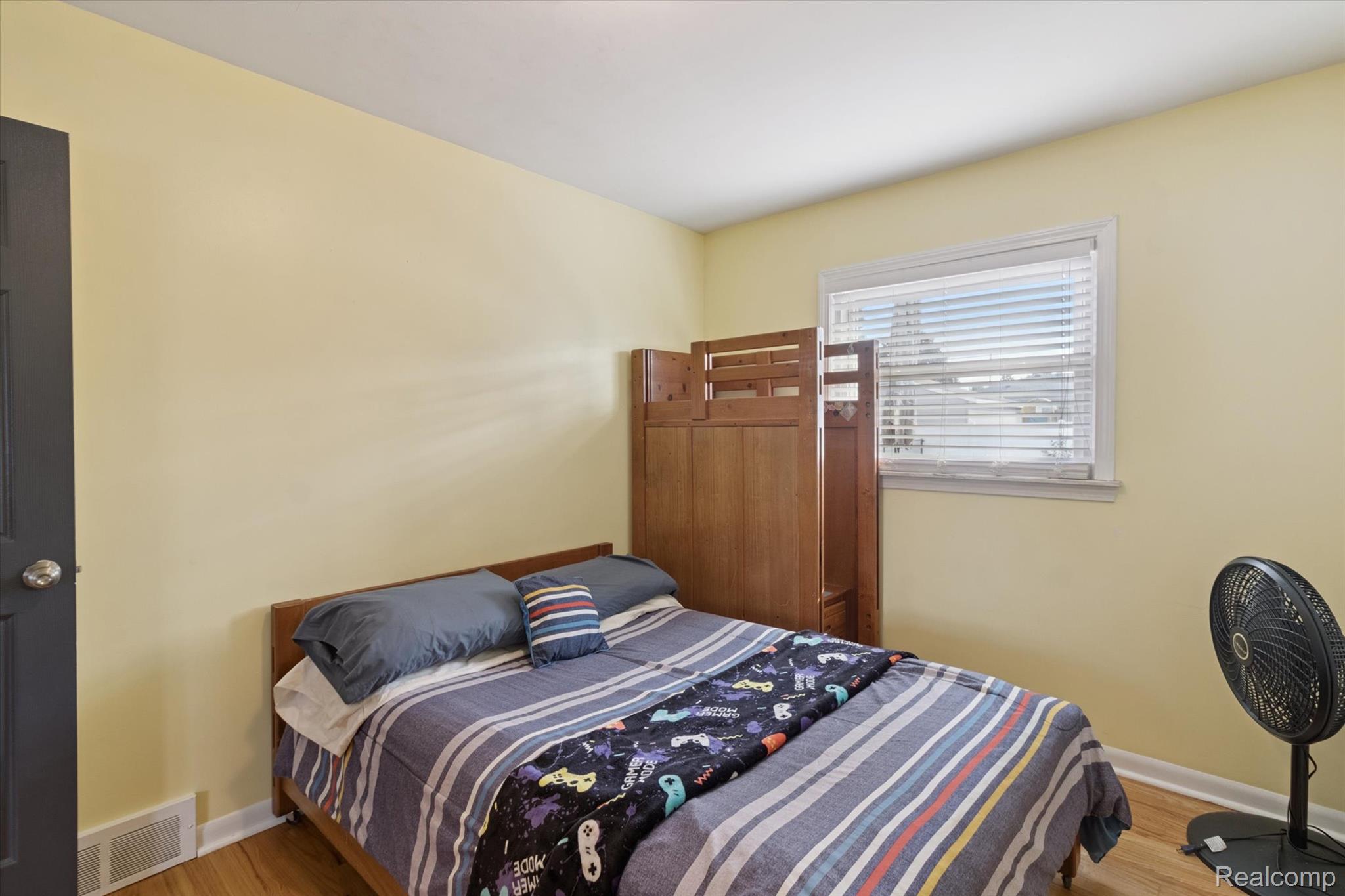 Taylor City, Michigan 48180, United States, 3 Bedrooms Bedrooms, ,2 BathroomsBathrooms,Residential,Pending,203439