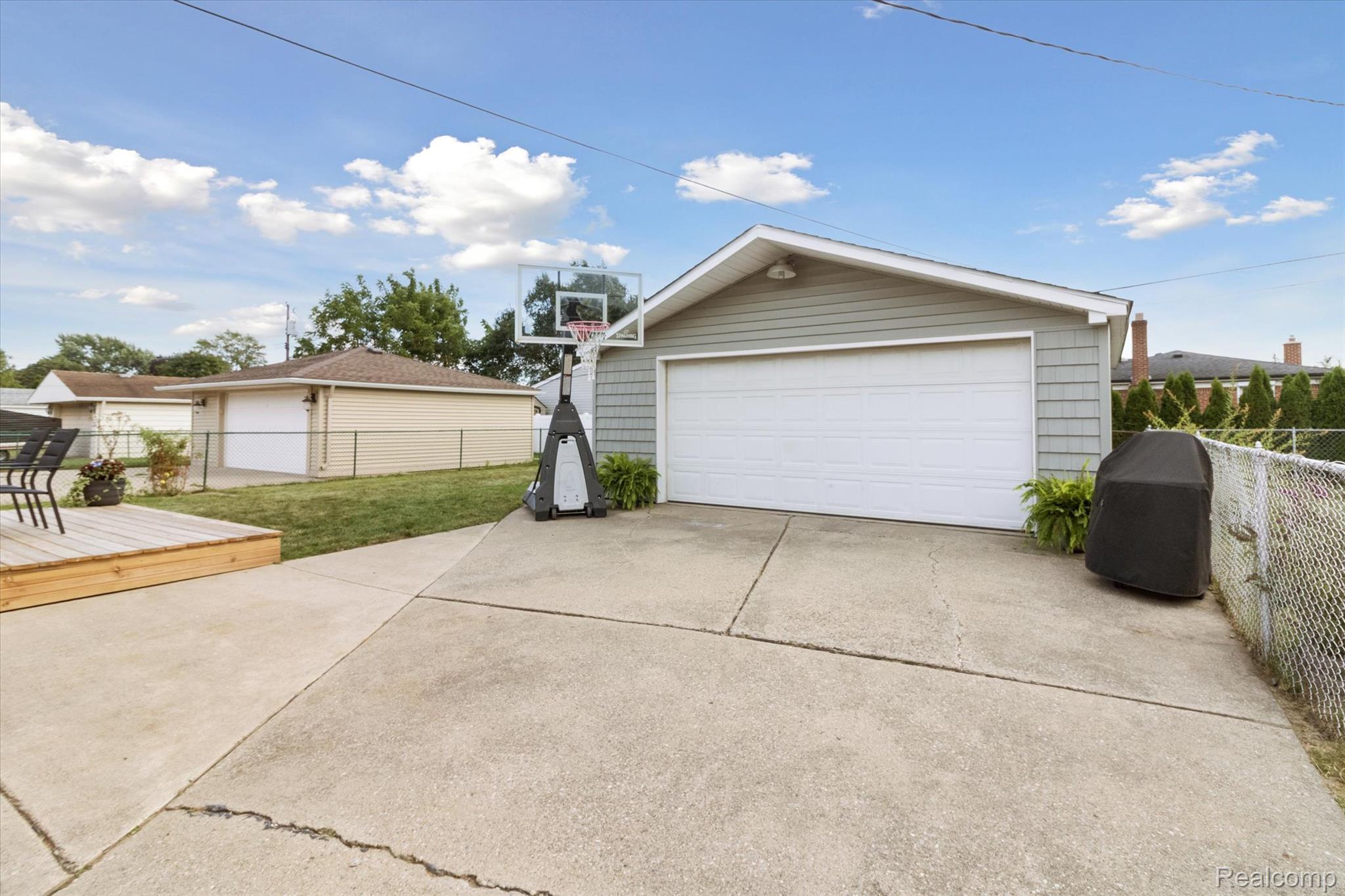 Taylor City, Michigan 48180, United States, 3 Bedrooms Bedrooms, ,2 BathroomsBathrooms,Residential,Pending,203439