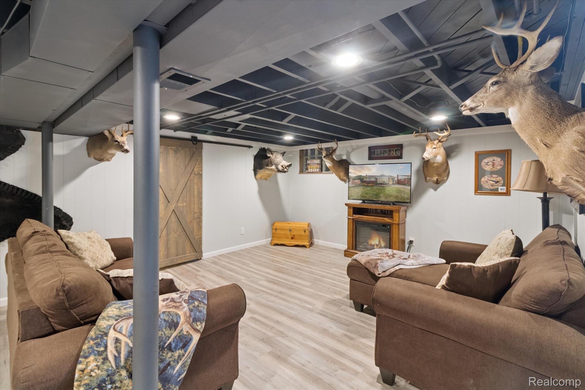 Taylor City, Michigan 48180, United States, 3 Bedrooms Bedrooms, ,2 BathroomsBathrooms,Residential,Pending,203439