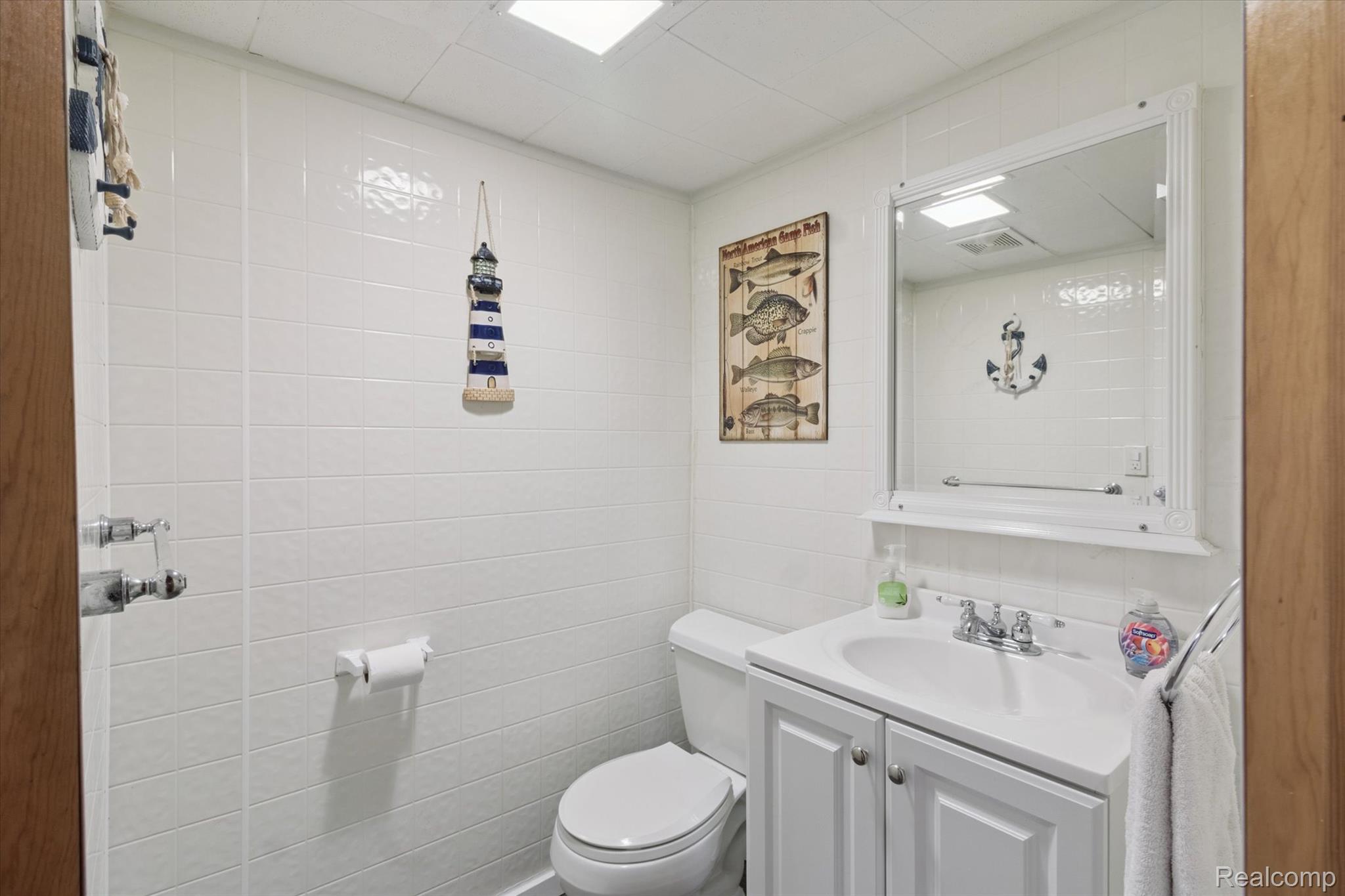 Taylor City, Michigan 48180, United States, 3 Bedrooms Bedrooms, ,2 BathroomsBathrooms,Residential,Pending,203439