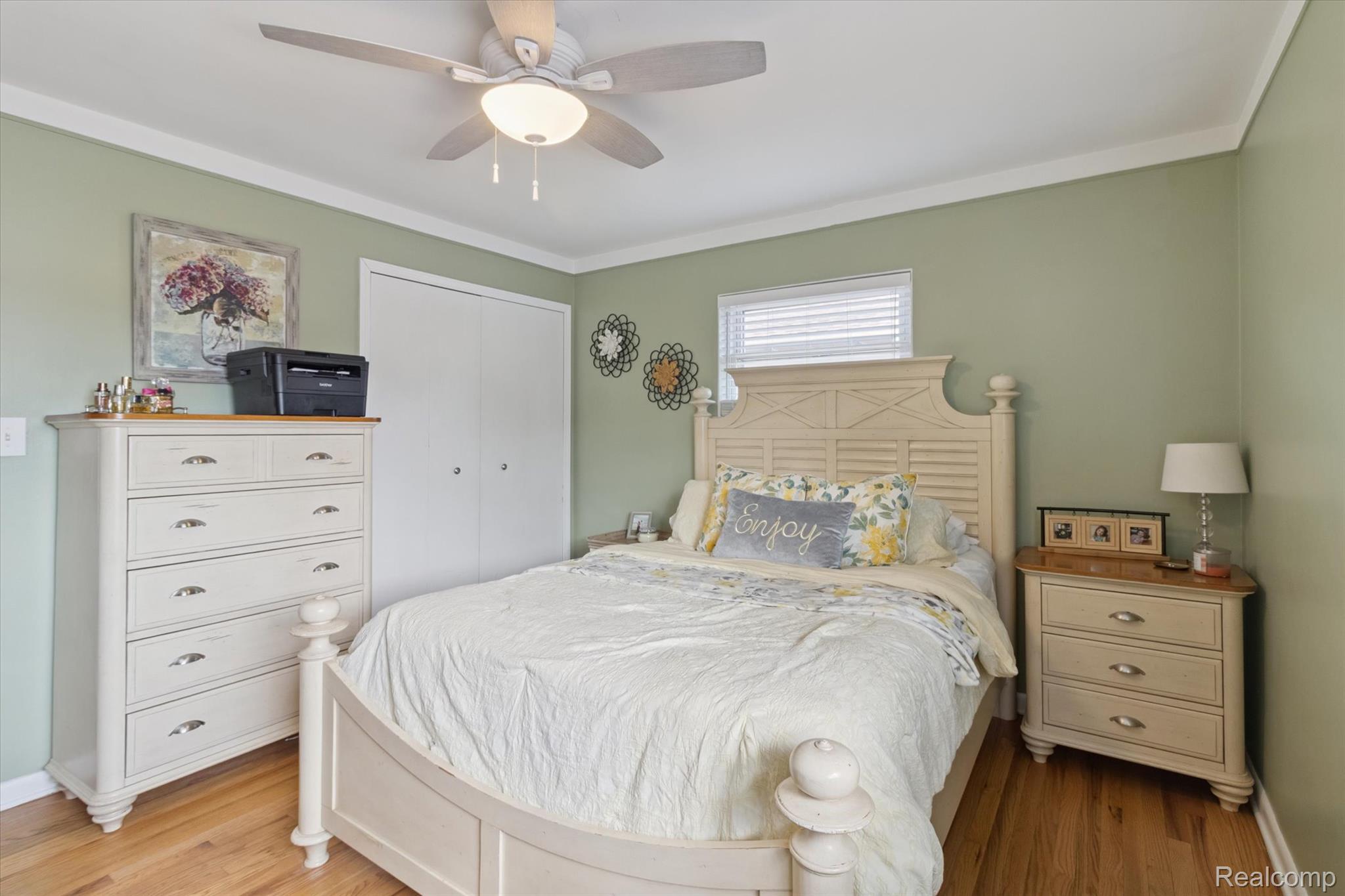 Taylor City, Michigan 48180, United States, 3 Bedrooms Bedrooms, ,2 BathroomsBathrooms,Residential,Pending,203439