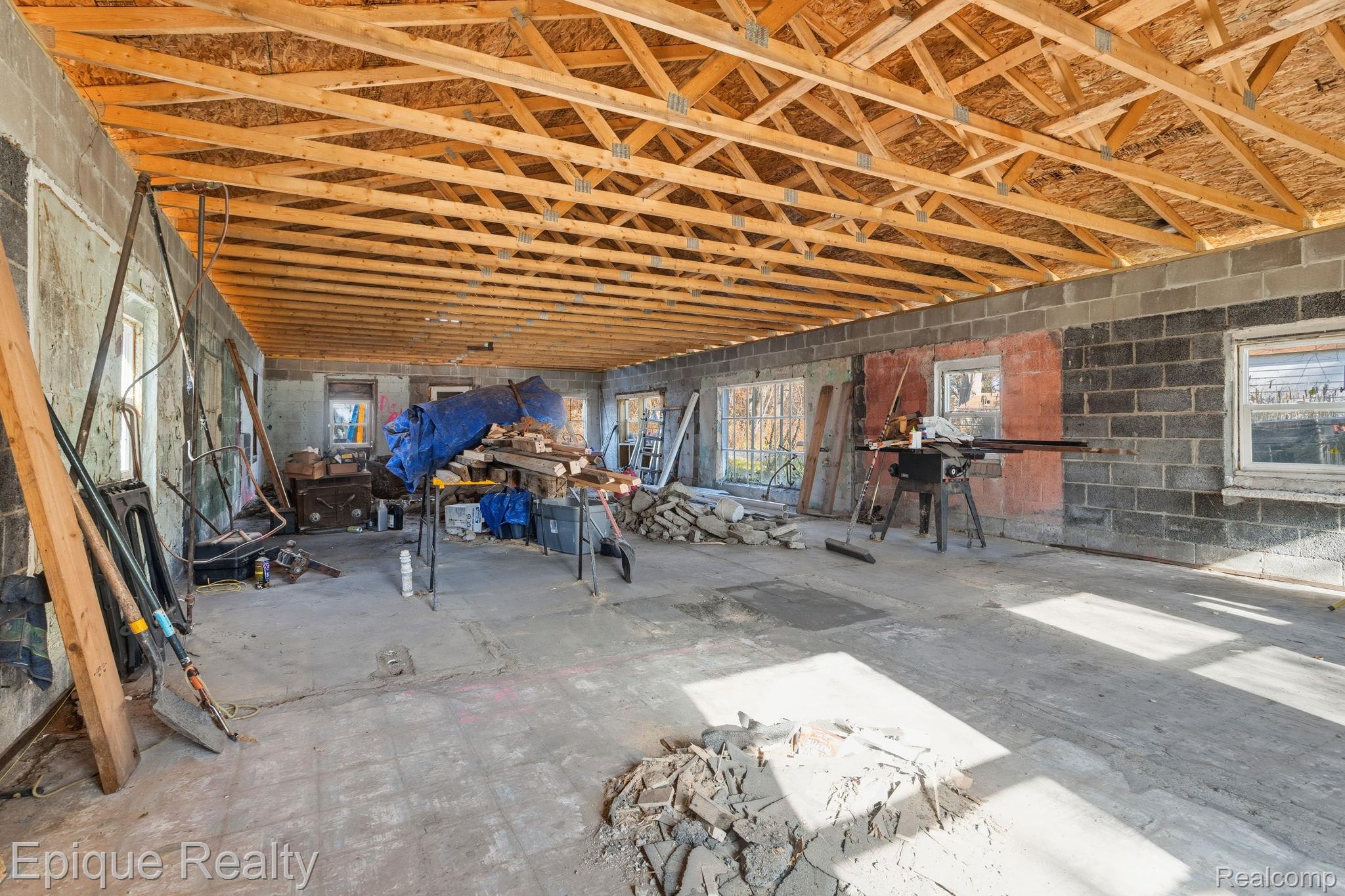 3548 Cleveland Street