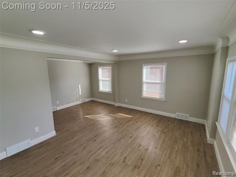 Tiny photo for 18518 Biltmore Street, Detroit City, MI 48235 (MLS # 20251051574)