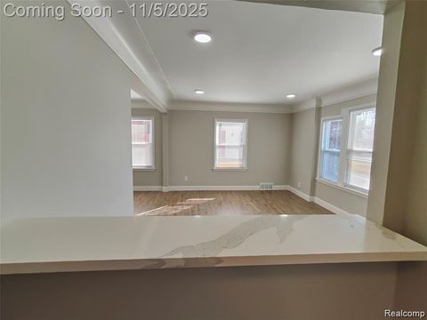 Tiny photo for 18518 Biltmore Street, Detroit City, MI 48235 (MLS # 20251051574)