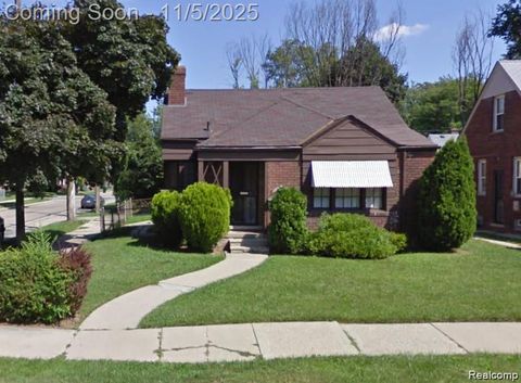 Photo of 18518 Biltmore Street, Detroit City, MI 48235 (MLS # 20251051574)