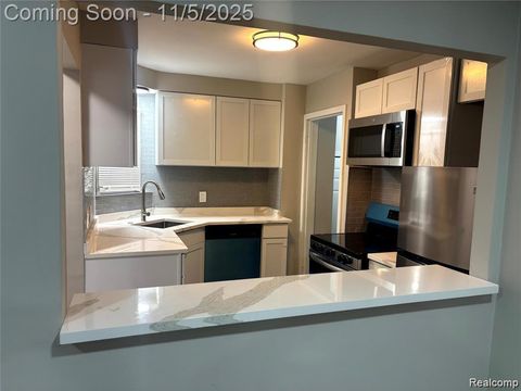 Tiny photo for 18518 Biltmore Street, Detroit City, MI 48235 (MLS # 20251051574)