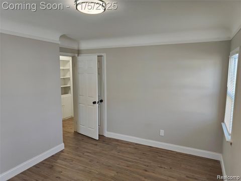 Tiny photo for 18518 Biltmore Street, Detroit City, MI 48235 (MLS # 20251051574)