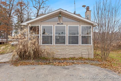 1401 White Birch Drive Sidney Township MI 48888
