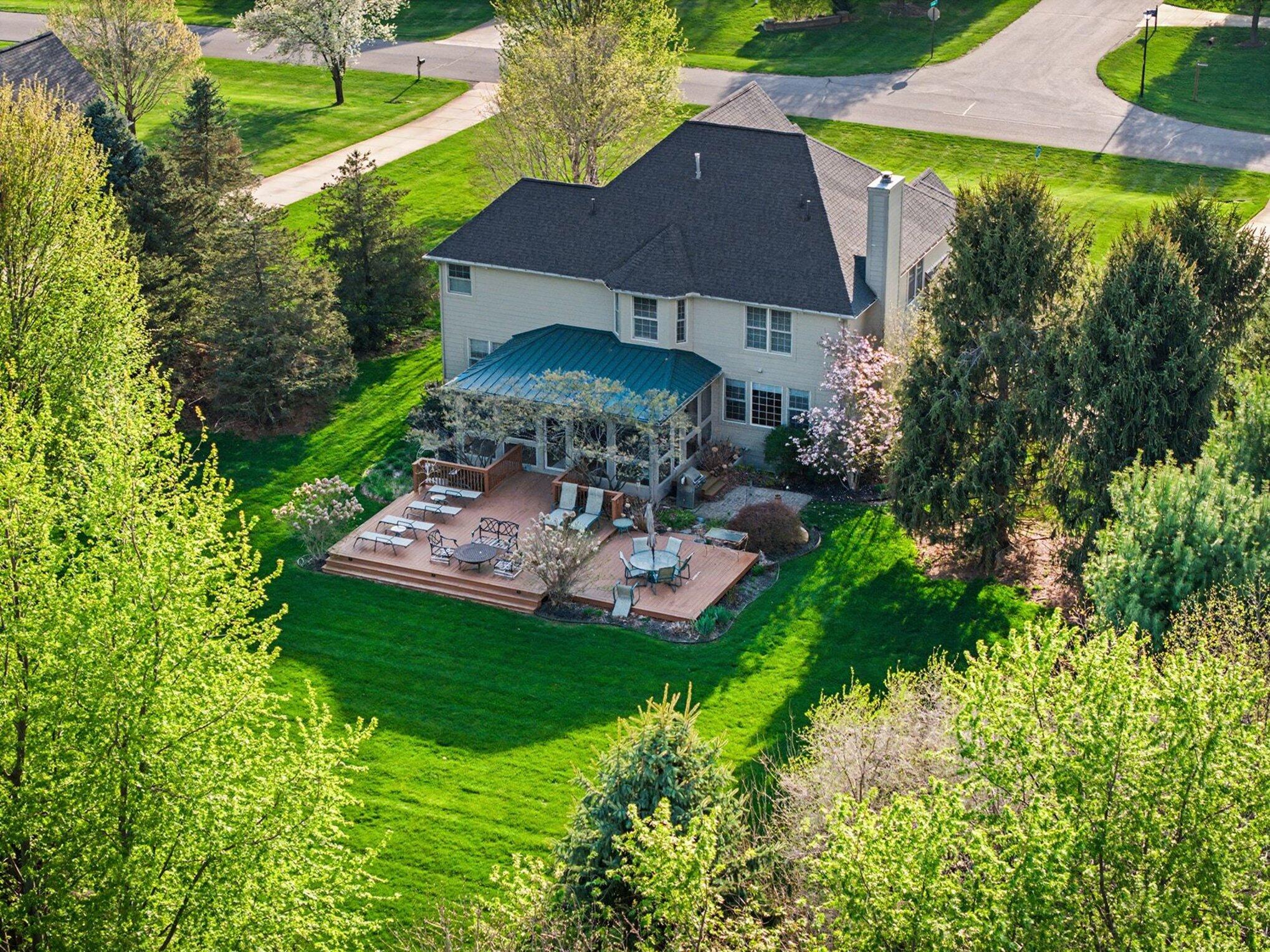 6345 Brookview Drive