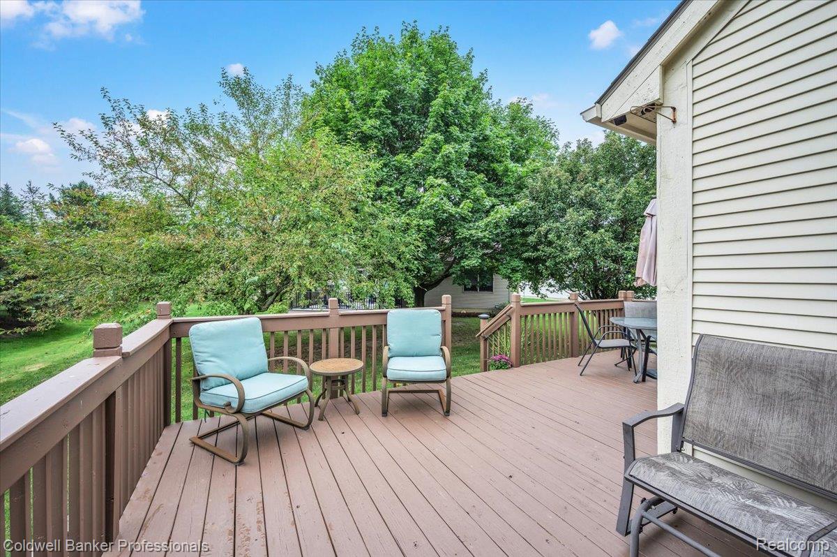 646 Rolling Hills Lane