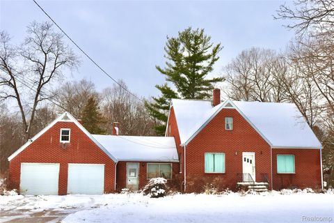 8410 Linden Road Mundy Township MI 48473