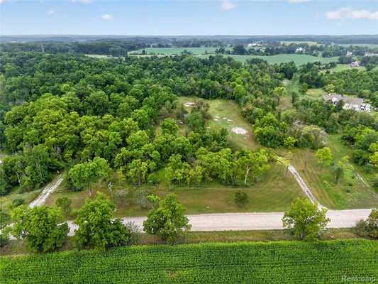 8770 KAISER RD, SALINE, MI 48176 - Image eb10867aec05aa2f5a2eeb28a90dc0e5/3782821993