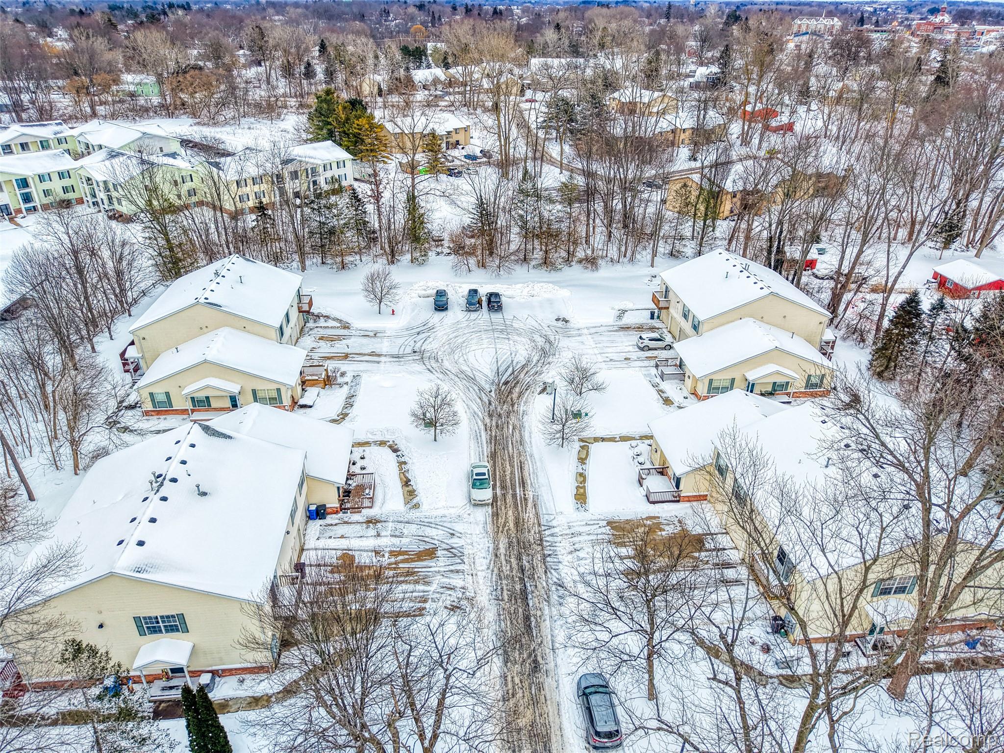 722 Griswold Street 8