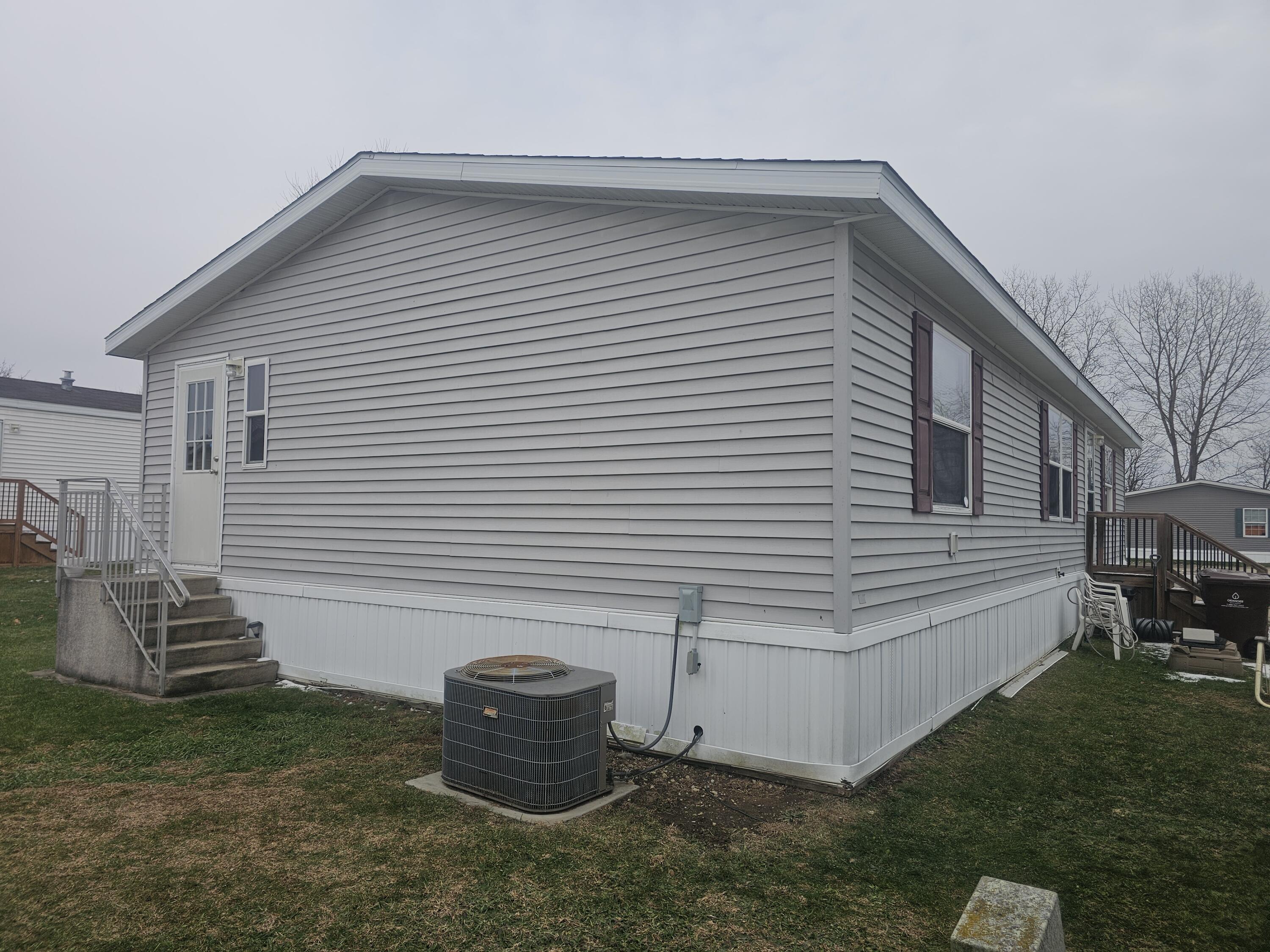 4048 Knightsbridge Lane