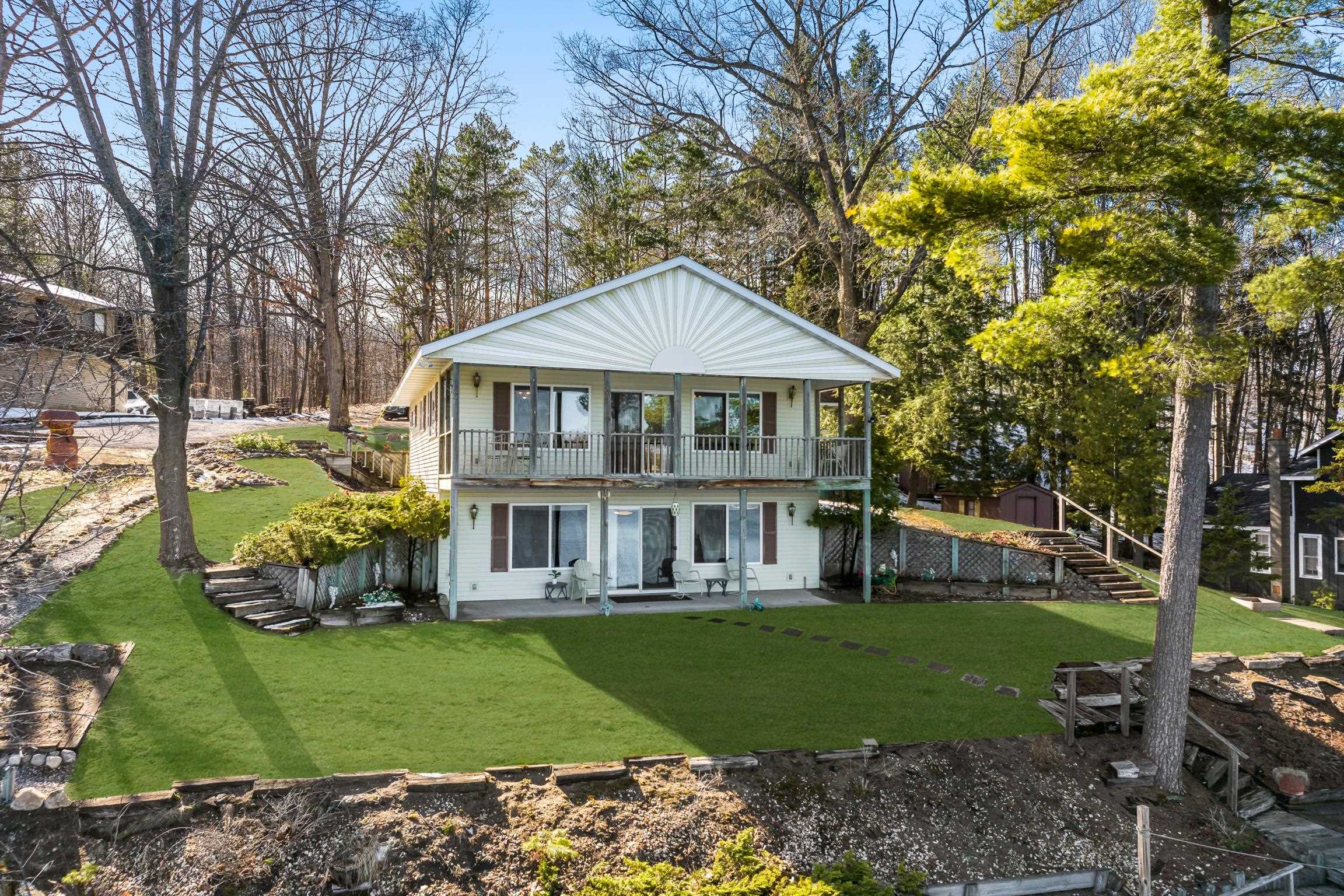 1877 Pinehurst Trail