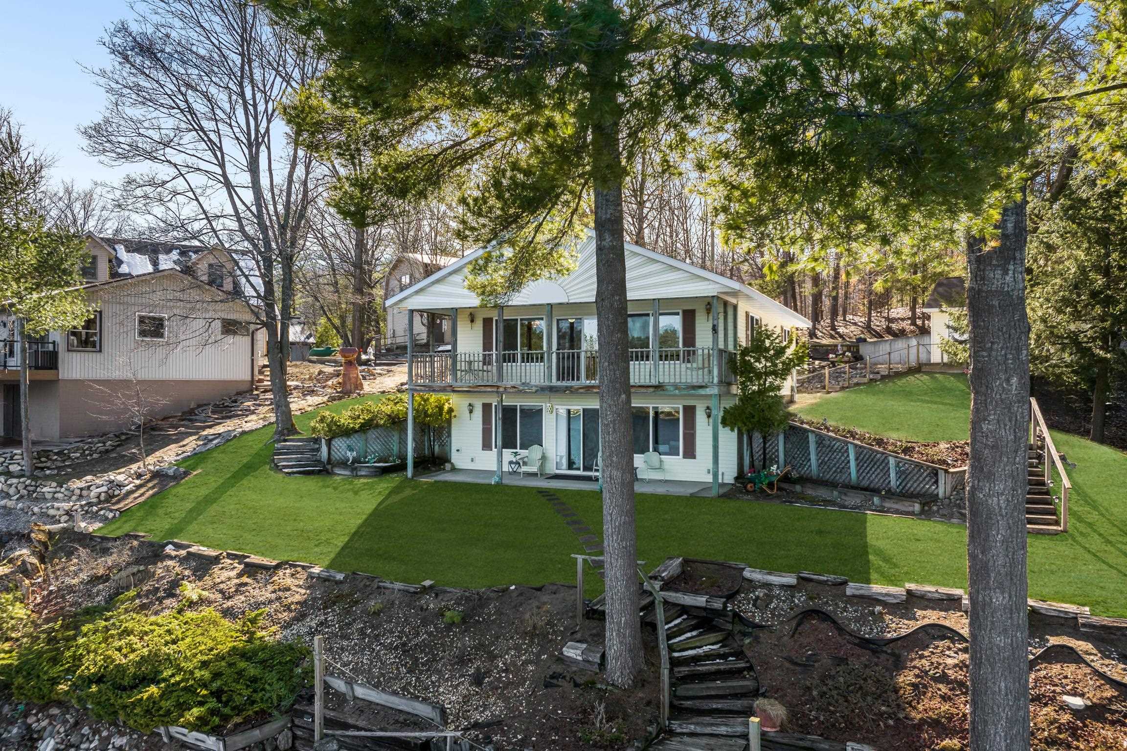1877 Pinehurst Trail