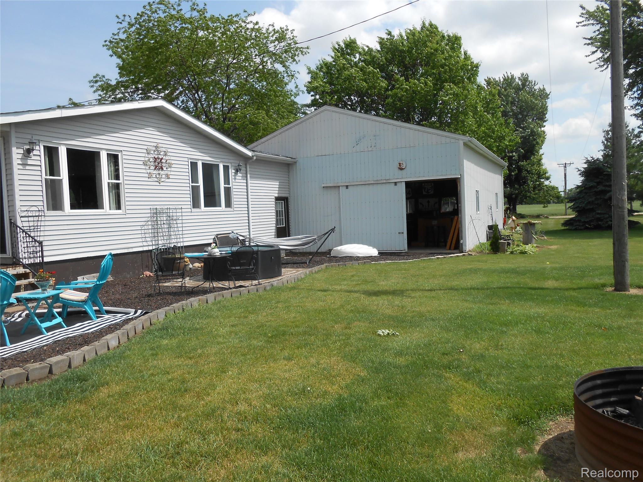 249 N Gates Road