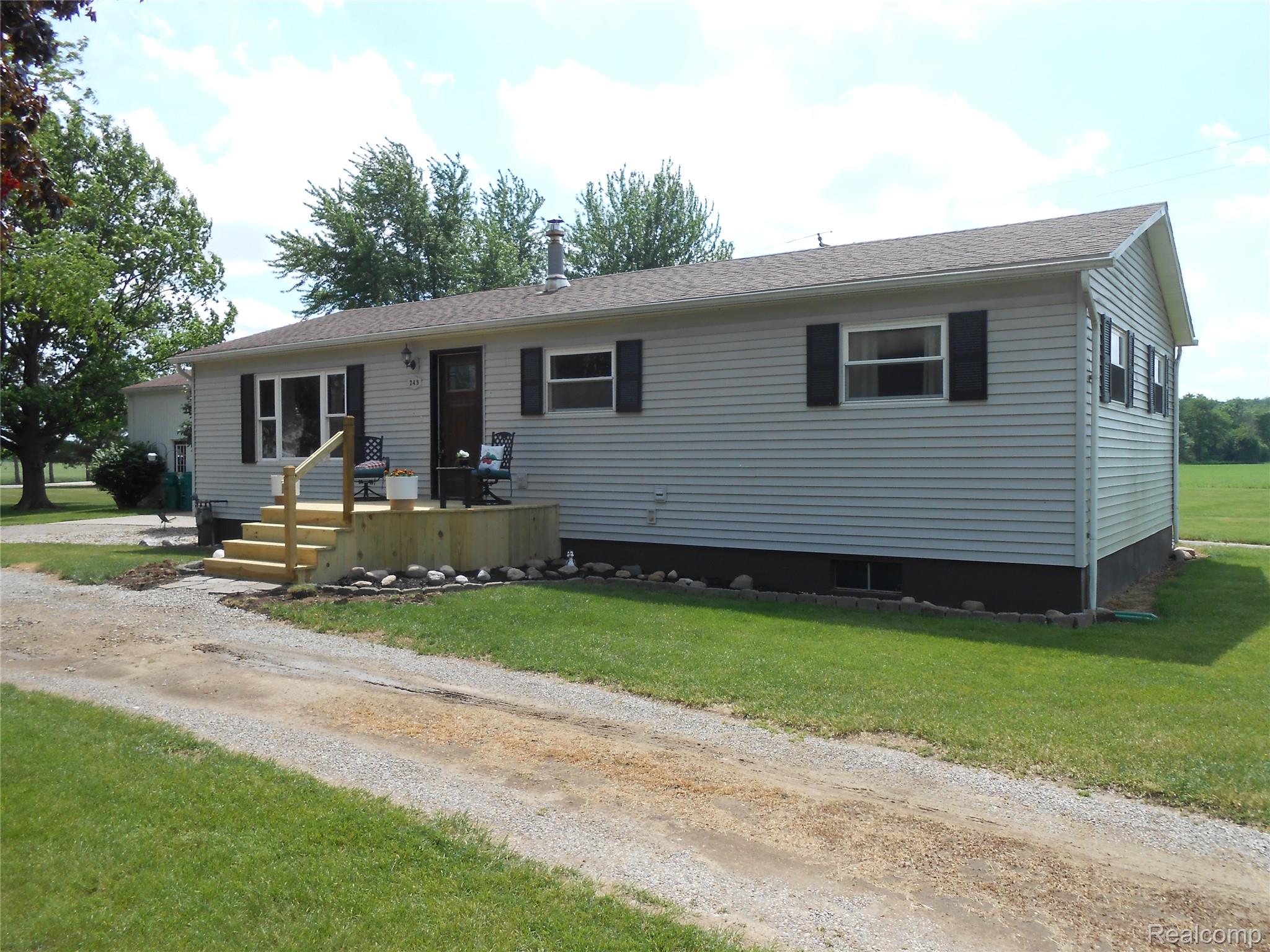 249 N Gates Road