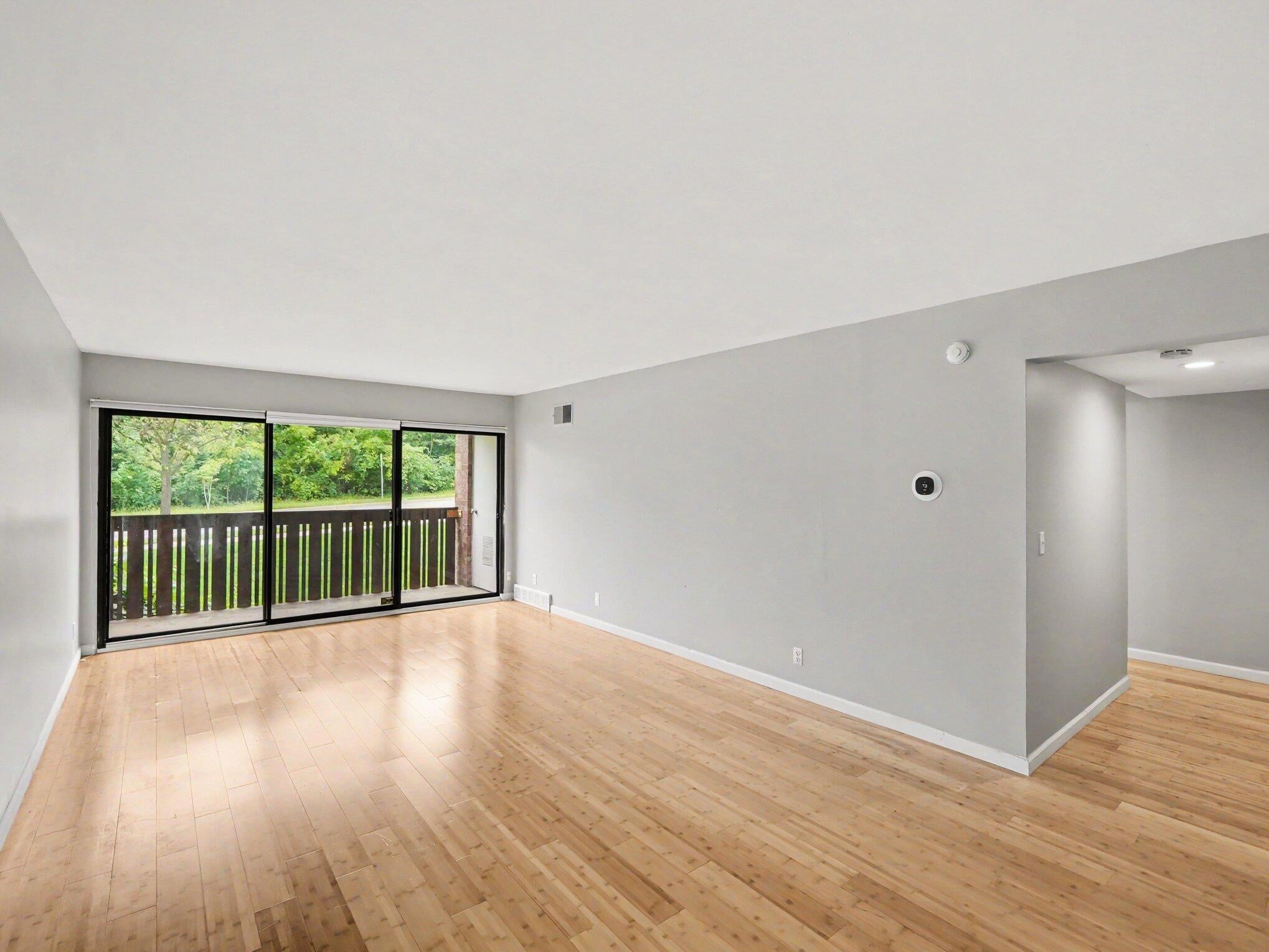 2152 Pauline Boulevard Apt 207