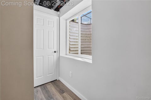 Tiny photo for 215 La Plaza Court, Royal Oak City, MI 48073 (MLS # 20261064039)