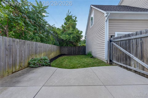 Tiny photo for 215 La Plaza Court, Royal Oak City, MI 48073 (MLS # 20261064039)