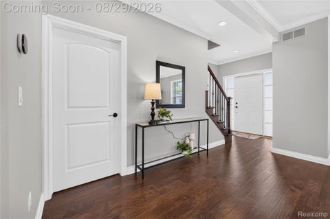 Tiny photo for 215 La Plaza Court, Royal Oak City, MI 48073 (MLS # 20261064039)