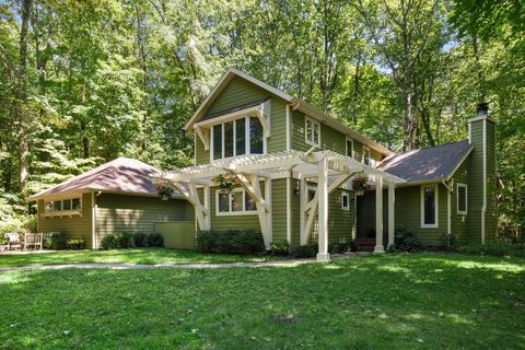 13855 Cherry Beach Road Chikaming Township Berrien MI 49115