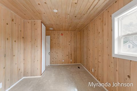 Tiny photo for 14661 Mercury Drive, Grand Haven Charter Township, MI 49417 (MLS # 71026013457)