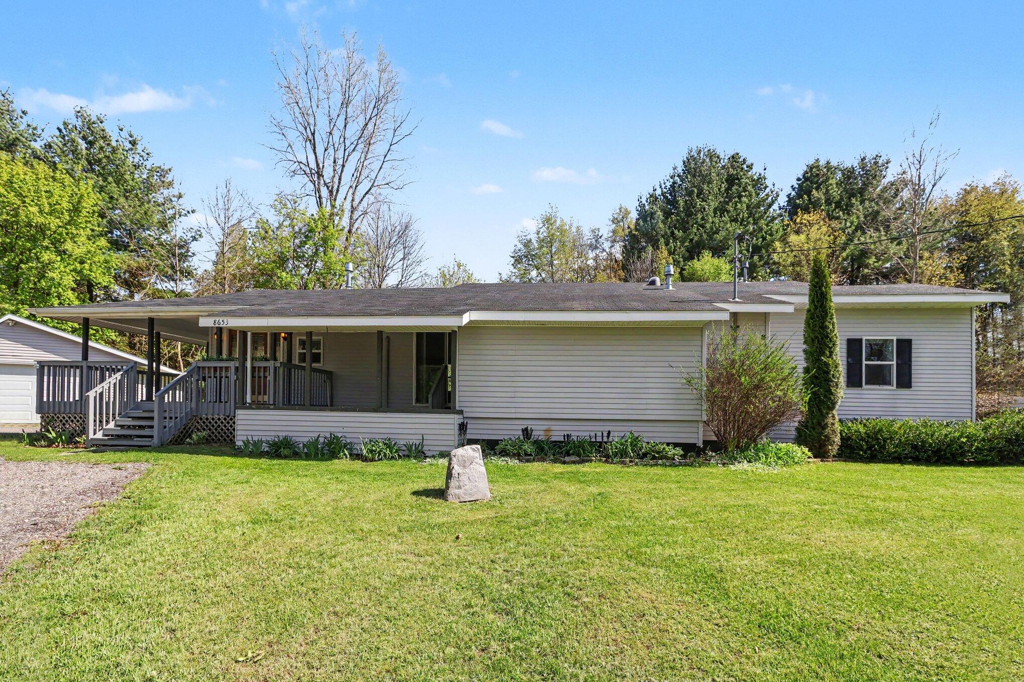 8653 Chain O Lakes Drive