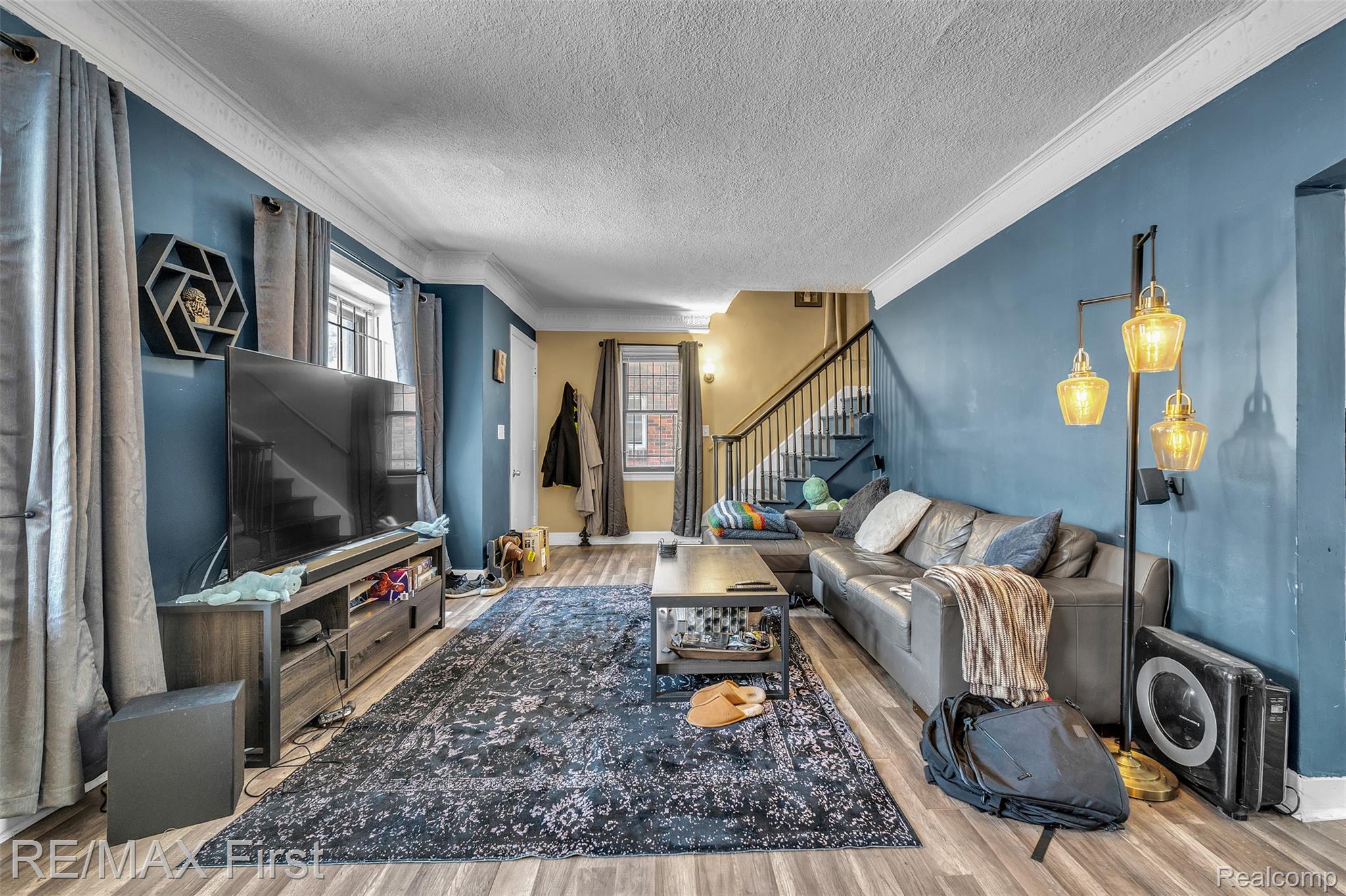 3765 Cortland Street