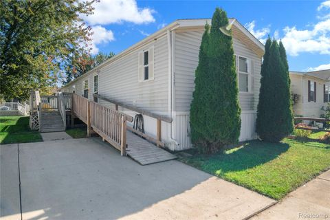 23467 Manor Road North Huron Charter Township MI 48164