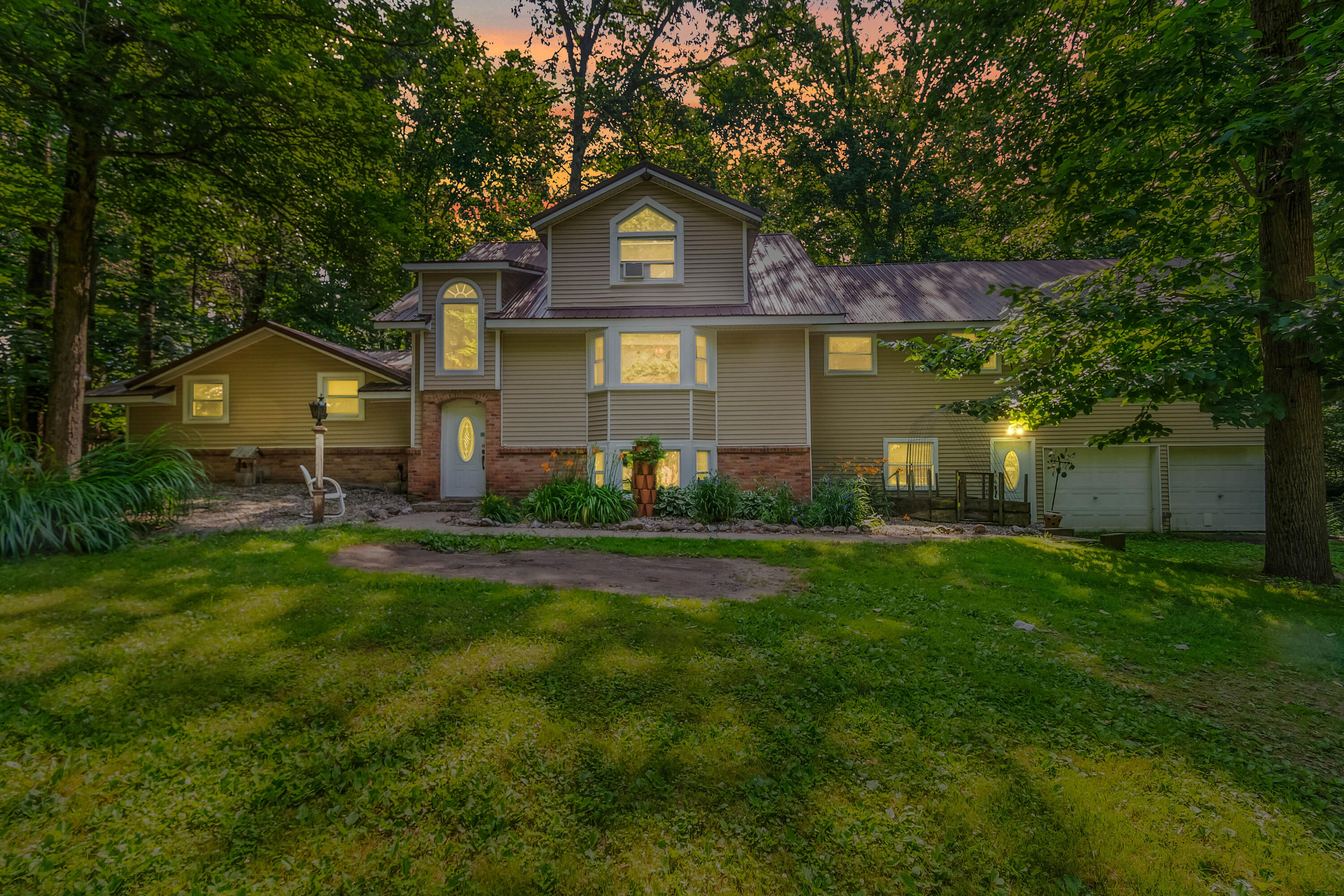 1391 Lake Wilson Road S