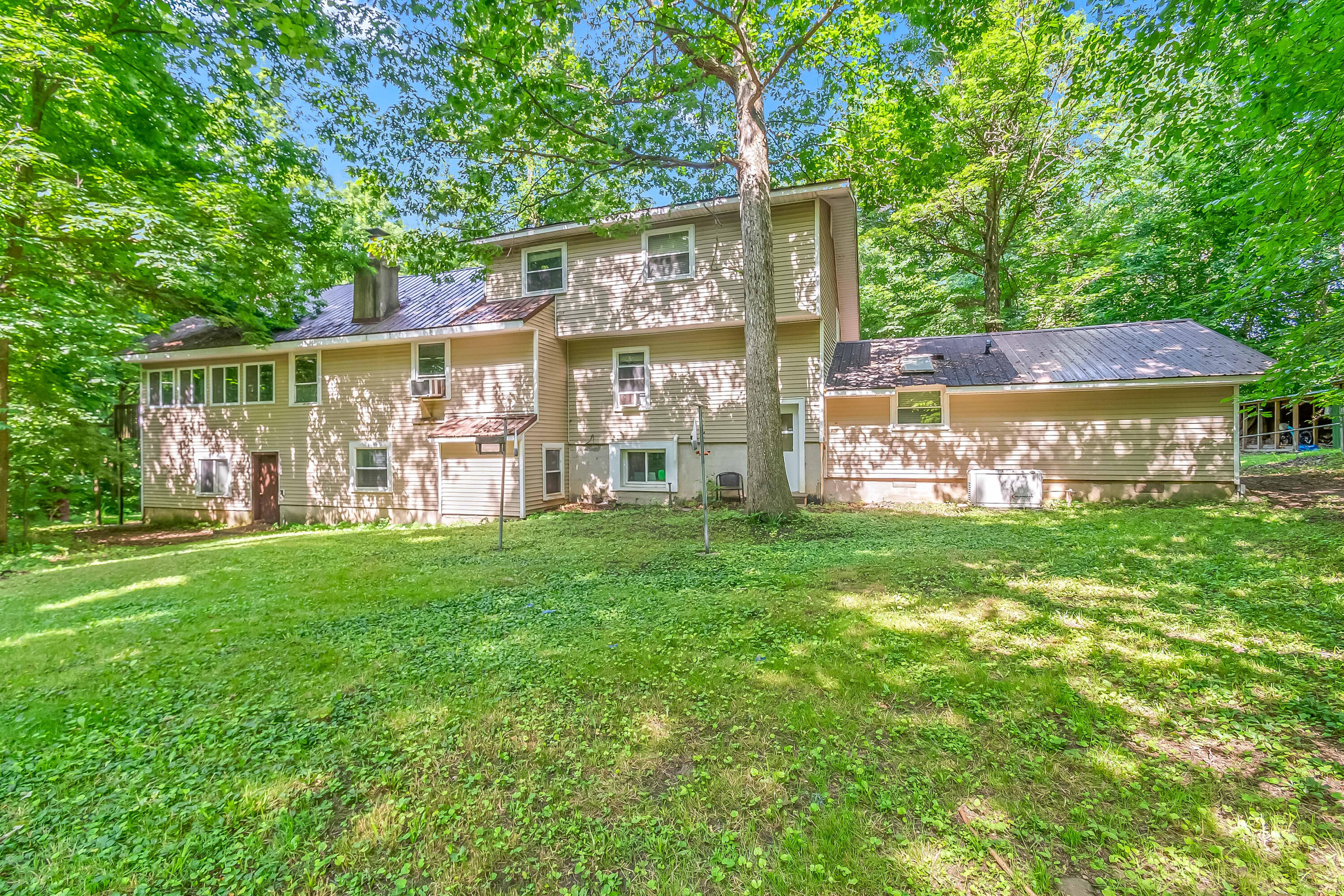 1391 Lake Wilson Road S