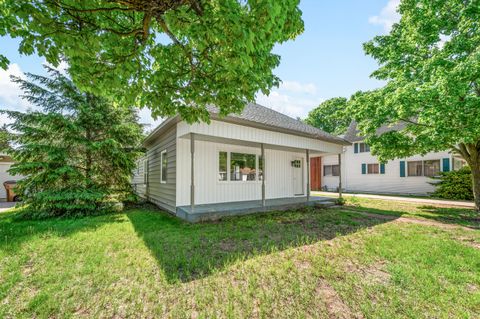 Tiny photo for 610 Boon Street, Cadillac City, MI 49601 (MLS # 72026025893)