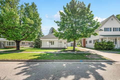 Tiny photo for 610 Boon Street, Cadillac City, MI 49601 (MLS # 72026025893)