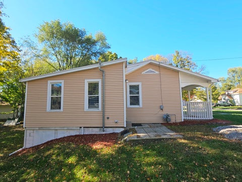 Tiny photo for 38 Mead Street, Hillsdale City, MI 49242 (MLS # 53026055775)
