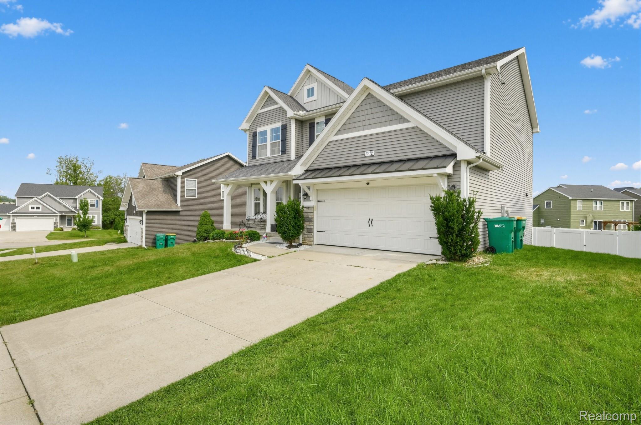 3672 Taunton Trail