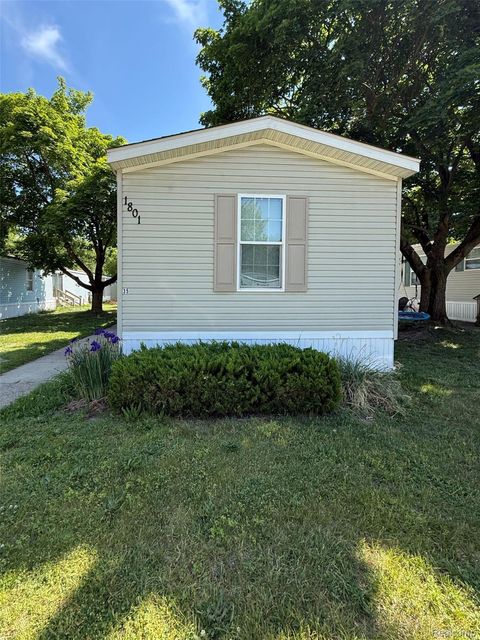 Photo of 1801 Hawk Drive #35, Kalamazoo City, MI 49008 (MLS # 20261039462)