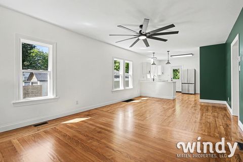 Tiny photo for 226 S Barker Street, New Buffalo City, MI 49117 (MLS # 65026025903)