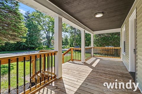 Tiny photo for 226 S Barker Street, New Buffalo City, MI 49117 (MLS # 65026025903)