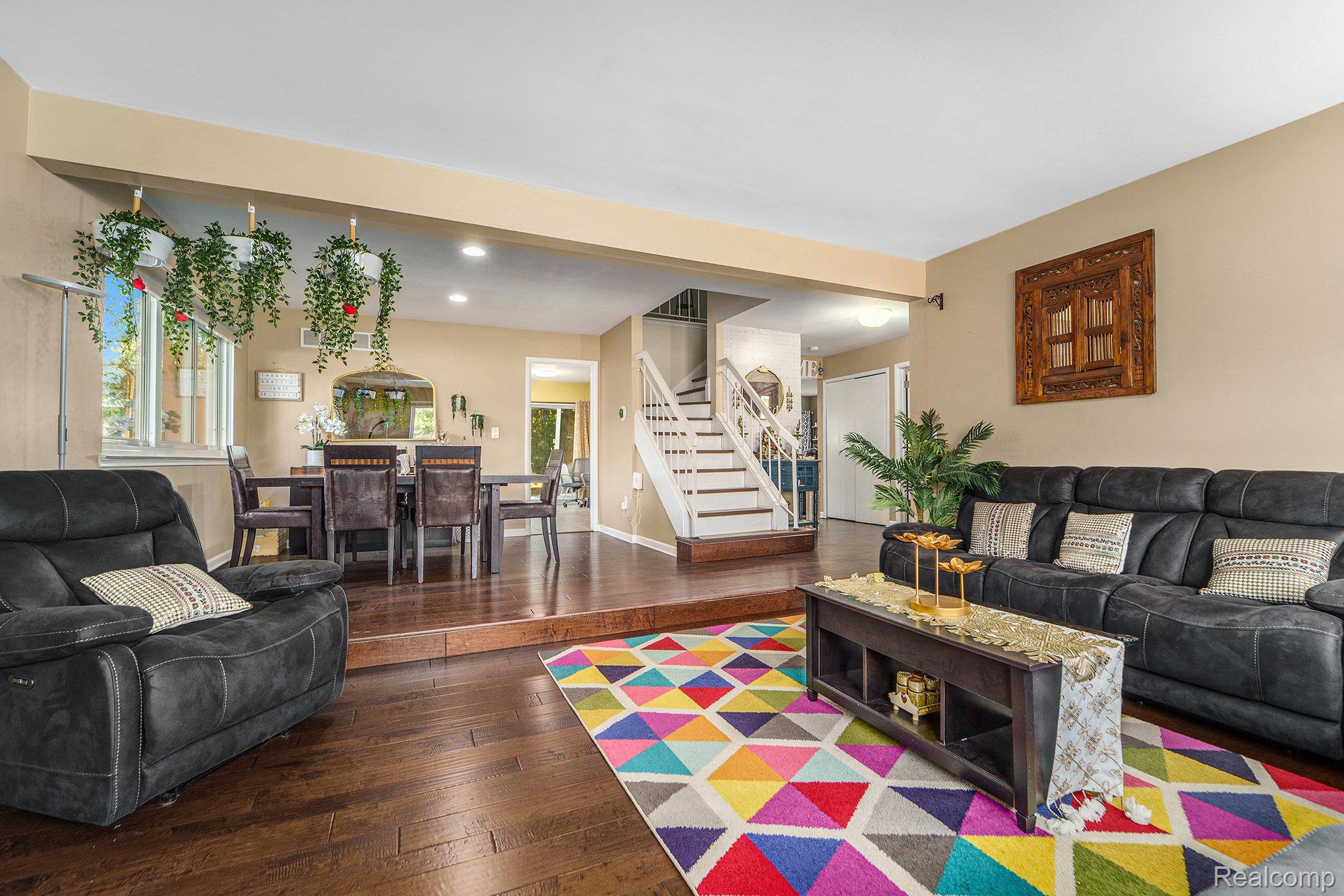 22690 Heatherbrae Way