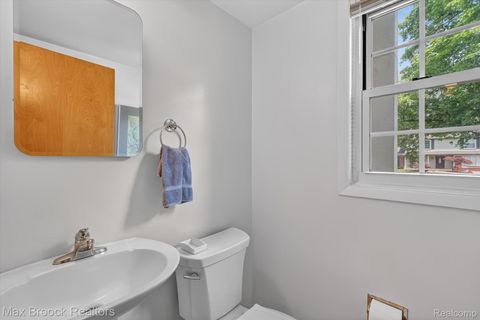 Tiny photo for 7456 Glengrove Drive, Bloomfield Charter Township, MI 48301 (MLS # 20261036838)